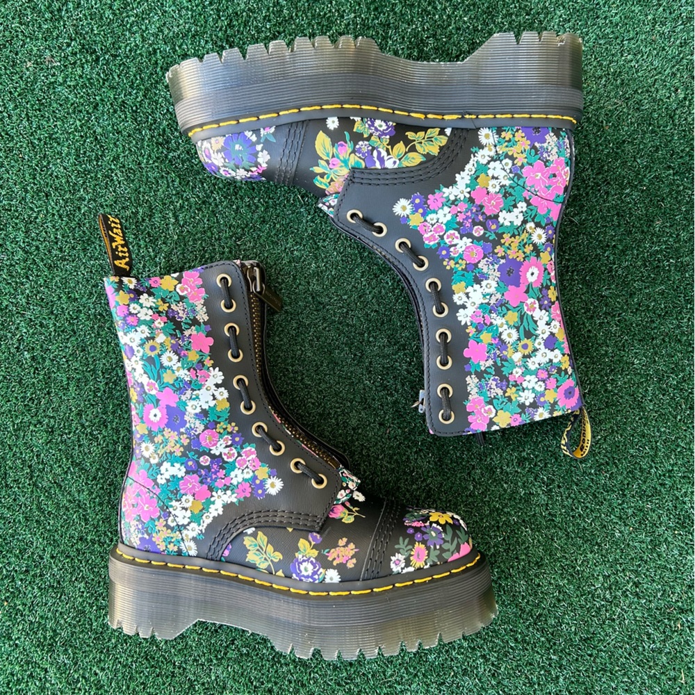 NWT Dr. Martens Sinclair Hi 10 Eye Quad Platform Boot Leather Floral Black 6 - Picture 3 of 14